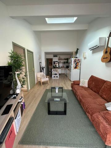 La Destrousse (13112) Rénové en 2024 - Appart - Maisonnette T3 de 51 m² sans voisin de