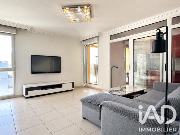 Appartement à vendre 4 pièces 76,1 m² Aubervilliers