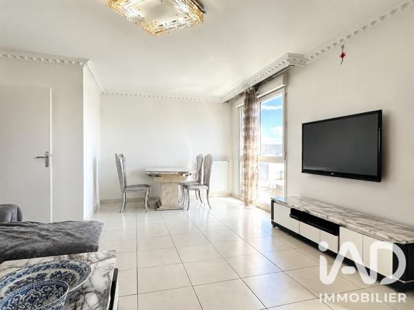 Appartement à vendre 4 pièces 76,1 m² Aubervilliers
