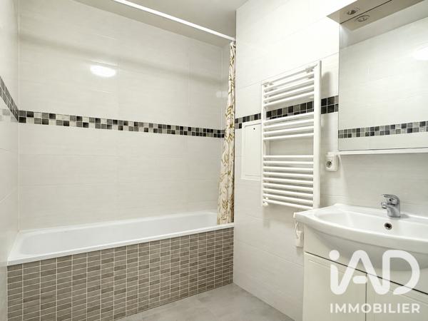 Appartement à vendre 4 pièces 76,1 m² Aubervilliers