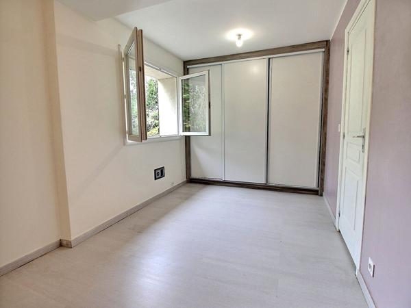 Maison 93m² avec jardin, 3 Chambres + Mezzanine et Grand Garage
