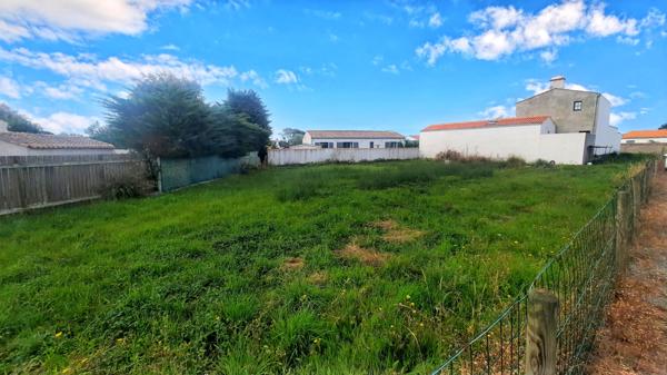 Terrain La Gueriniere 667 m2