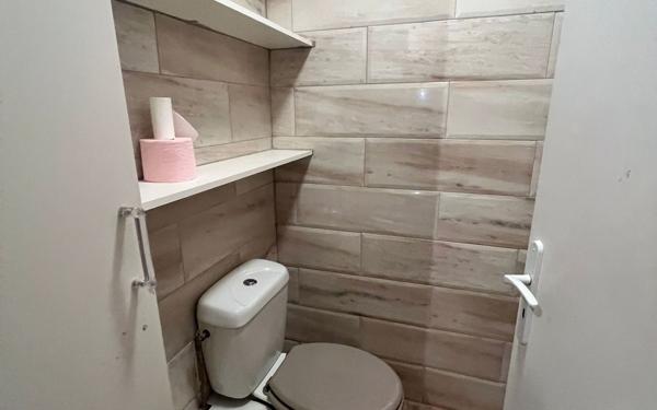 Maison à vendre    5 pièces •  Largentière