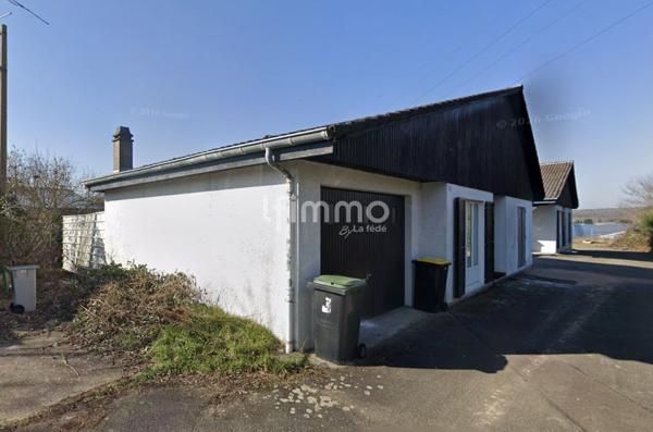 Maison de 70 m2 de plain-pied, 2 chambres, actuellement louée.