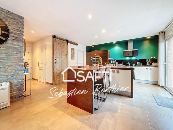 Maison familiale récente à 2 minutes de Lavaur – Belle pièce de vie et extérieur agréable