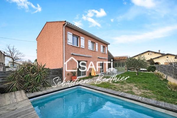 Maison familiale récente à 2 minutes de Lavaur – Belle pièce de vie et extérieur agréable