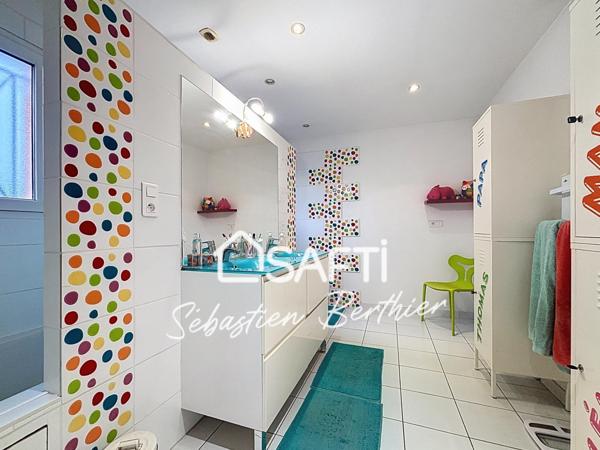 Maison familiale récente à 2 minutes de Lavaur – Belle pièce de vie et extérieur agréable