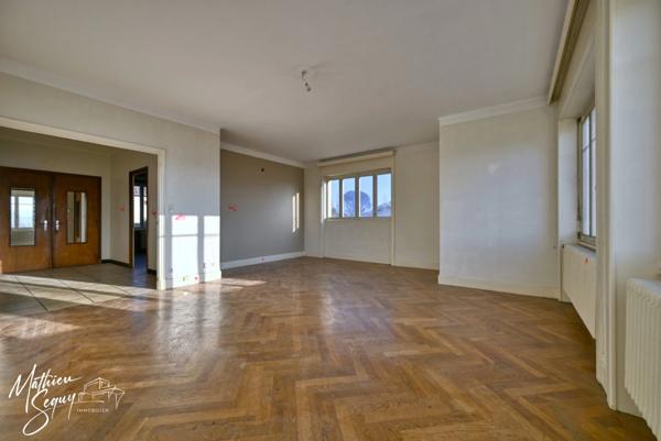 Au calme, appartement de 114m² avec jolie vue sur les Monts du Lyonnais