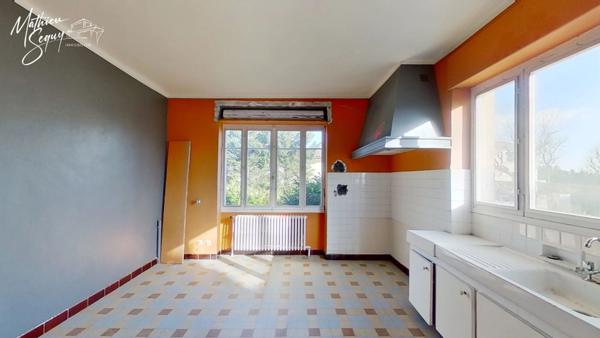 Au calme, appartement de 114m² avec jolie vue sur les Monts du Lyonnais