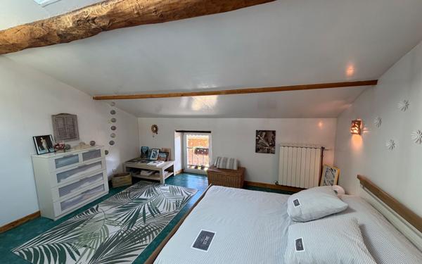 Maison à vendre    5 pièces •  Montoison