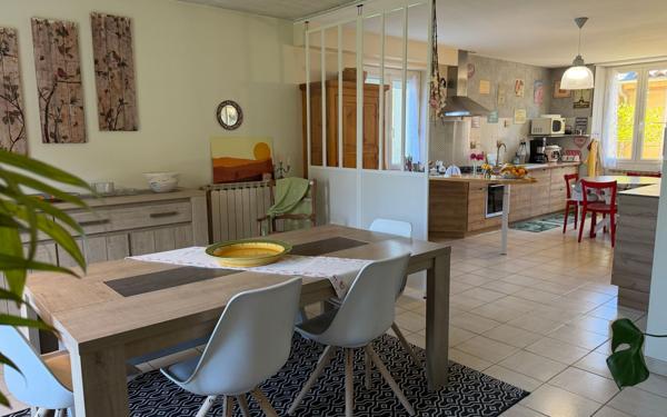 Maison à vendre    5 pièces •  Montoison