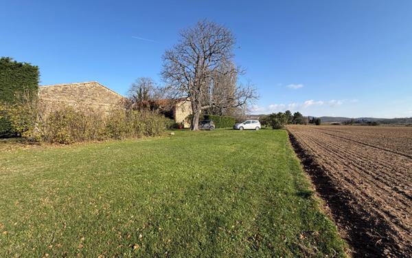 Maison à vendre    5 pièces •  Montoison