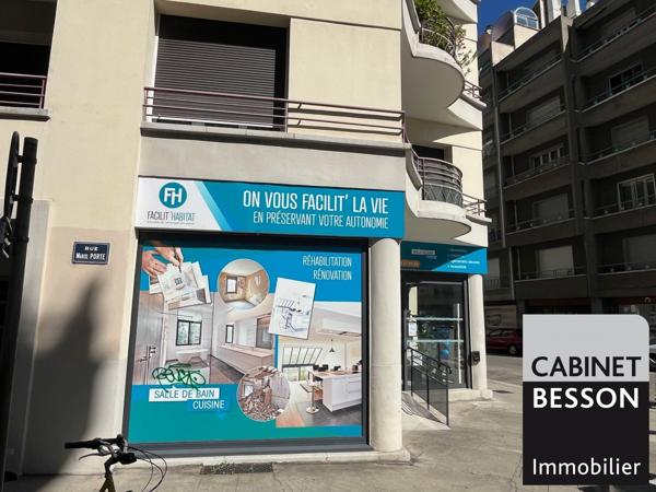 A louer LOCAL 115 m² rue Marcel Porte proche place Gustave Rivet