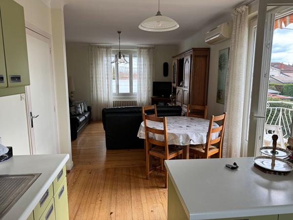 ALBI, Maison de 87 m² et son garage.