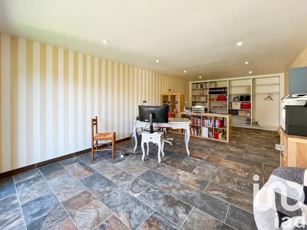 Maison à vendre 5 pièces 188 m² Goudargues