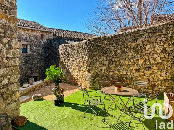 Maison à vendre 5 pièces 188 m² Goudargues
