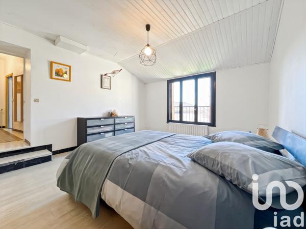 Maison à vendre 5 pièces 188 m² Goudargues