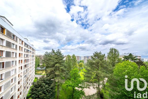 Appartement 5 pièces de 93 m² à Meudon (92360)