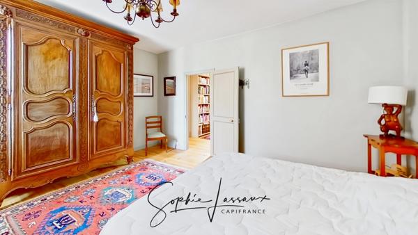 Demeure de caractère à vendre à Bézu-Saint-Éloi – 9 pièces, 5 chambres, parc de près de 6 000 m² avec maison d'amis et espace bien-être
