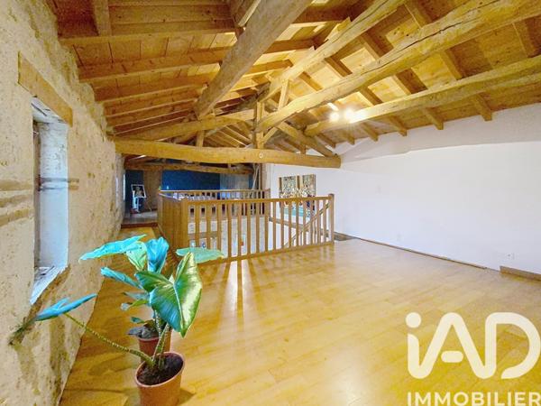 Maison à vendre 6 pièces 210 m² Bon-Encontre