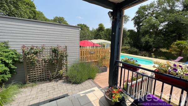 Maison spacieuse avec piscine et studio indépendant, à proximité d'Auray