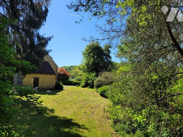 MAISON ANCIENNE CADRE BUCOLIQUE