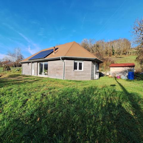 Pavillon plain pied , 4 chambres .