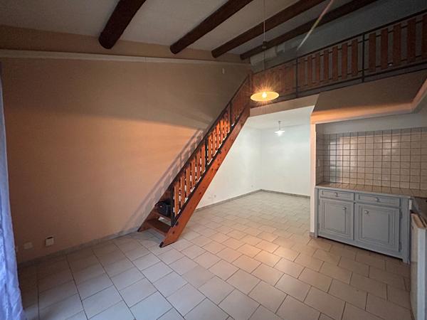 Appartement Rodilhan 1 pièce(s) 34.85 m2