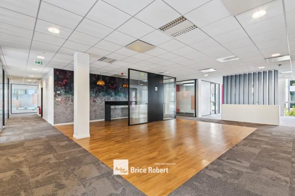 Bureaux à louer à Lyon 9ème dans immeuble récent avec certification THPE