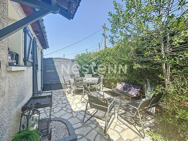 Maison avec piscine situé à Morangis secteur calme et recherché, proche des axes routier, 5 chambres, maison familiale