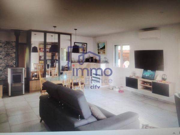 Maison 4 pièces                                        - 38440 Châtonnay Réf : 217074