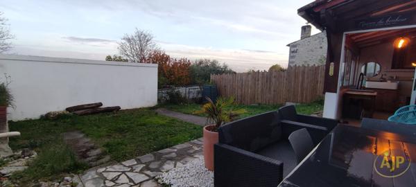 Vente maison Pons : 149 500 € - AJP Immobilier Pons