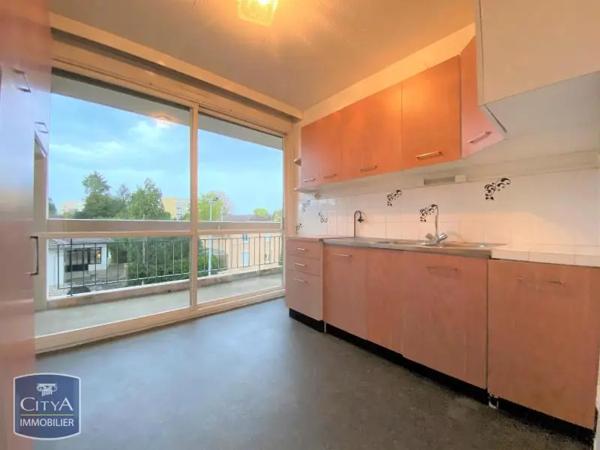 Appartement à louer 2 pièces 57.85m²