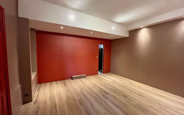 Maison à vendre    8 pièces • 259 m2 Castres