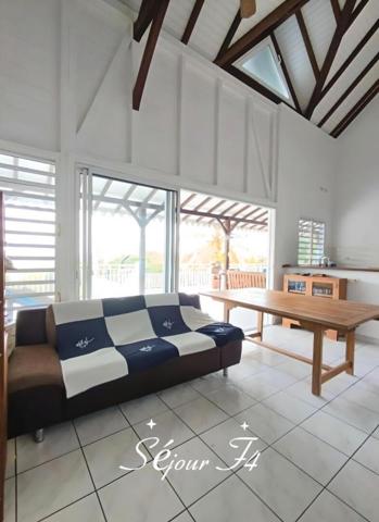 Villa F11 de 445 m2 PISCINE vue mer au Trois Ilets