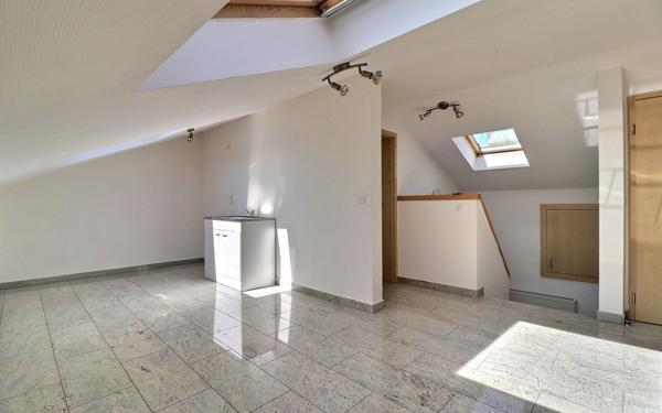 Immeuble à vendre    9 pièces •  Stiring-Wendel