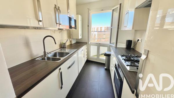 Location appartement 2 pièces 48 m² Montigny-le-Bretonneux