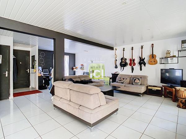 Maison familiale ? 5 chambres possibles, beaux volumes et jardin avec accès direct au parc