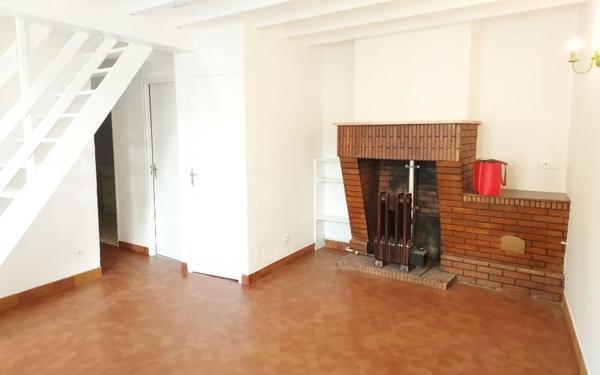 Maison à louer    3 pièces •  Bègles