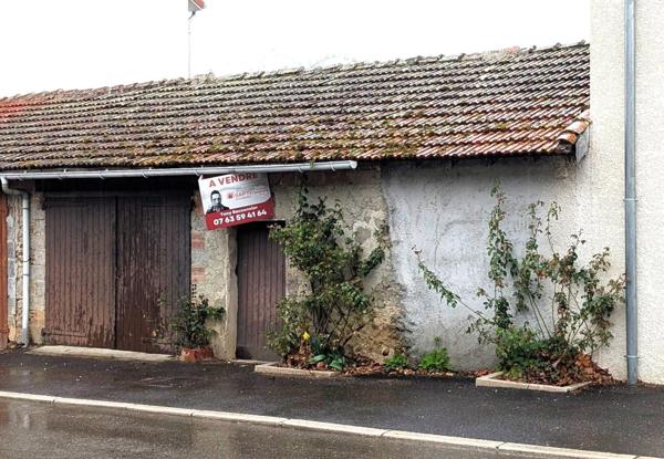 Terrain avec Garage et dependance