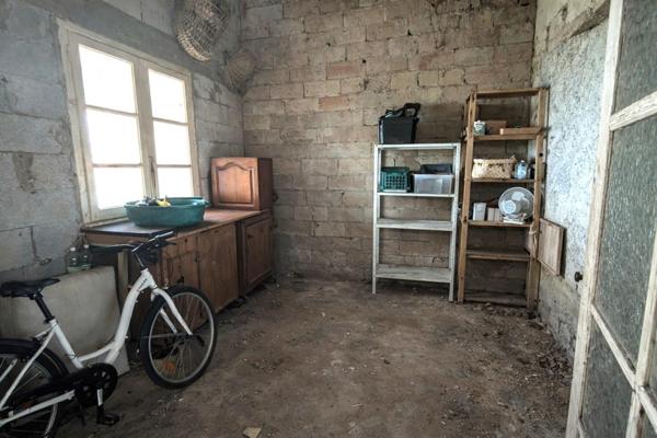 Terrain avec Garage et dependance