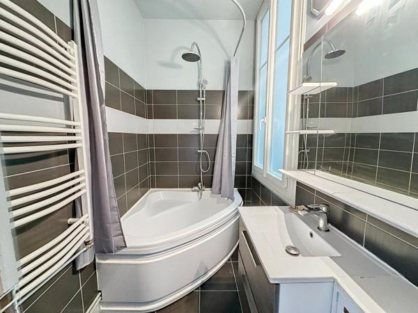 Appartement à vendre    4 pièces • 85 m2 Pau