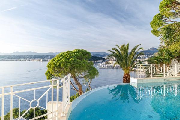 Vente Villa de luxe Nice 9 Pièces 288.77 m²