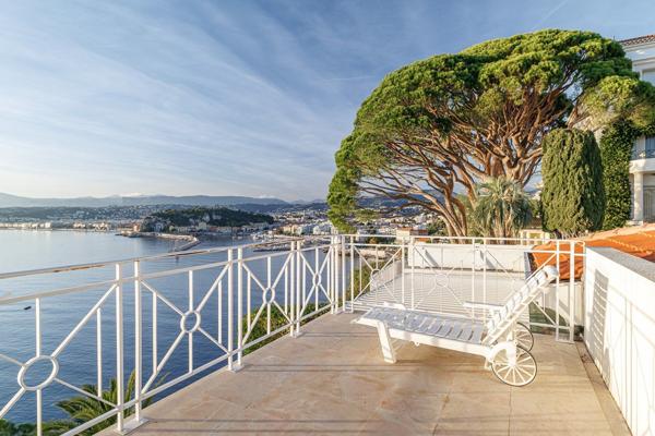 Vente Villa de luxe Nice 9 Pièces 288.77 m²