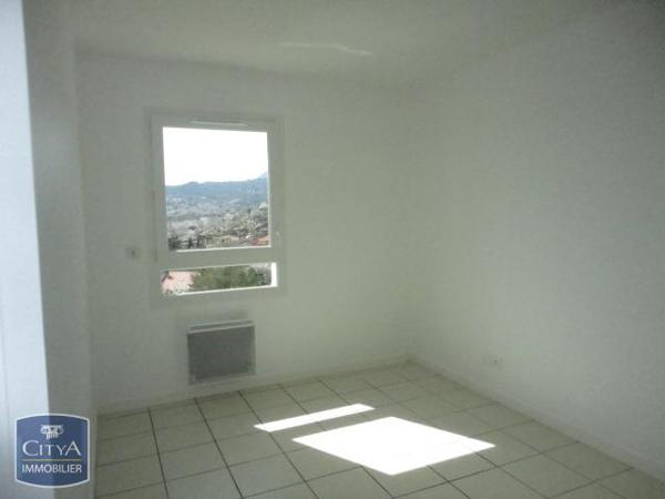 Appartement à louer 3 pièces 67.59m²