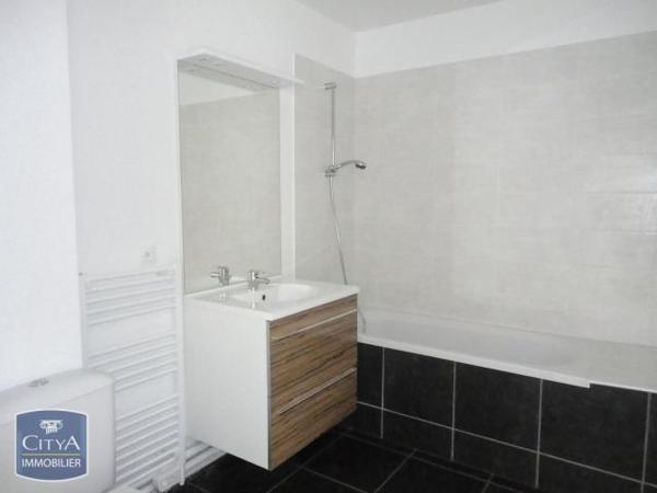 Appartement à louer 3 pièces 67.59m²