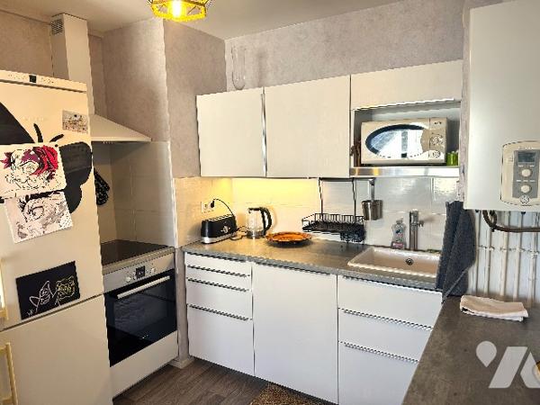 Appartement T2 avec parking sécurisé.