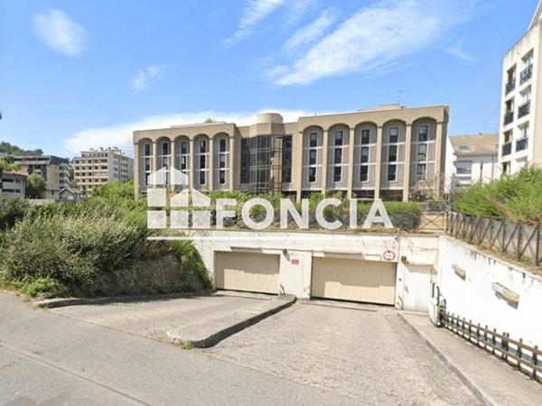 Location Parking - RUE ANDRE JACQUES Chambery 73000