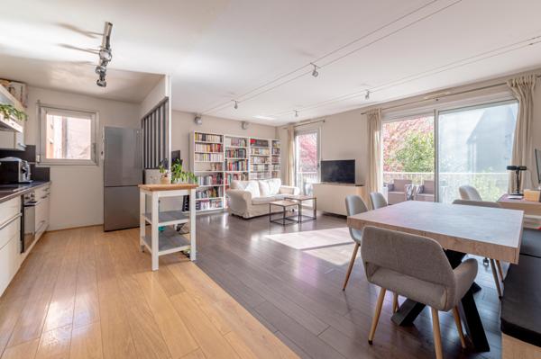 Montreuil (93100) Beau 3 pièces sans perte de place avec grande terrasse