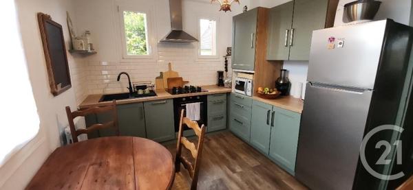 Maison à vendre  5 pièces - 102 m2 PLEAUX - 15